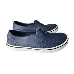 Native Mens Navy Blue Perforated Casual Sneakers Beach Travel Water Shoes Size 9